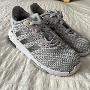 Adidas toddler boy Cloudfoam Racer TR sneaker size 10toddler